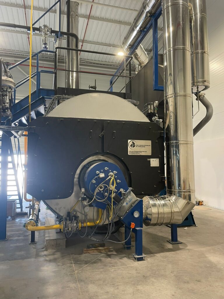 Sala de calderas en una planta de carton ondulado en Marruecos - Soluciones Imtegrales de Combustion